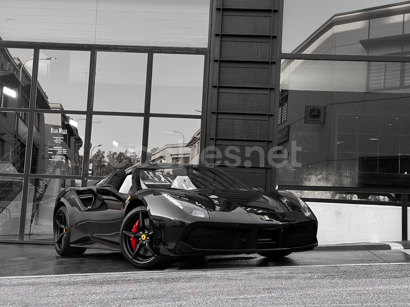 FERRARI 488 Spider DCT