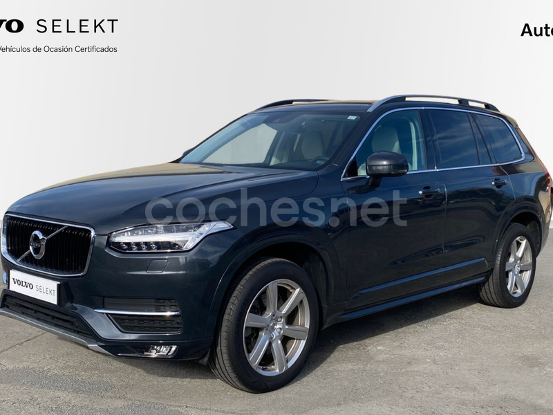 VOLVO XC90 2.0 D5 AWD Momentum Auto 5p.