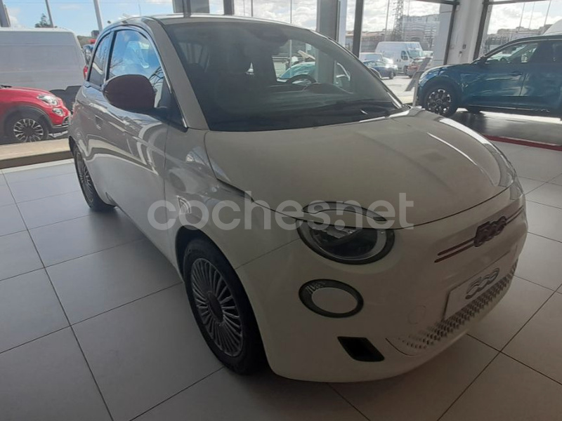 FIAT 500 Red Hb 320km