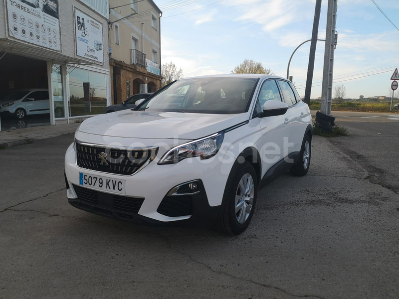 PEUGEOT 3008 1.5 BlueHDi SS Active