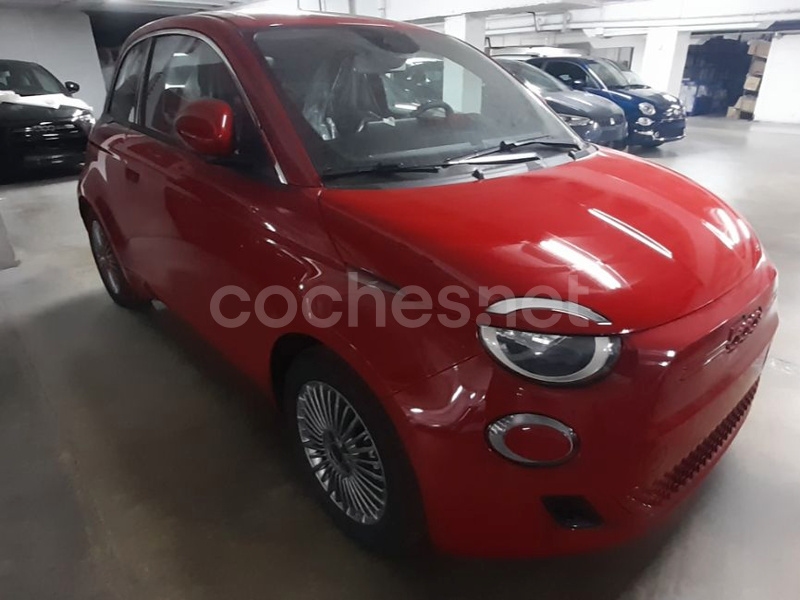 FIAT 500 Red Hb 185km