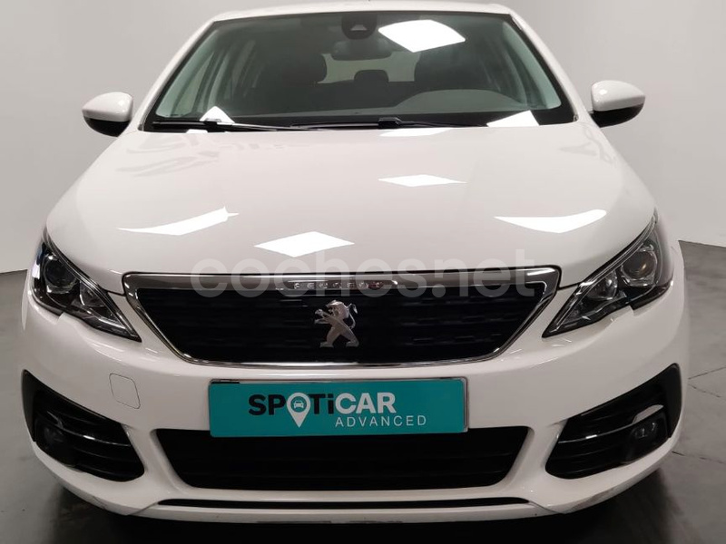 PEUGEOT 308 5p Style PureTech 110 SS 6 Vel. MAN 5p.