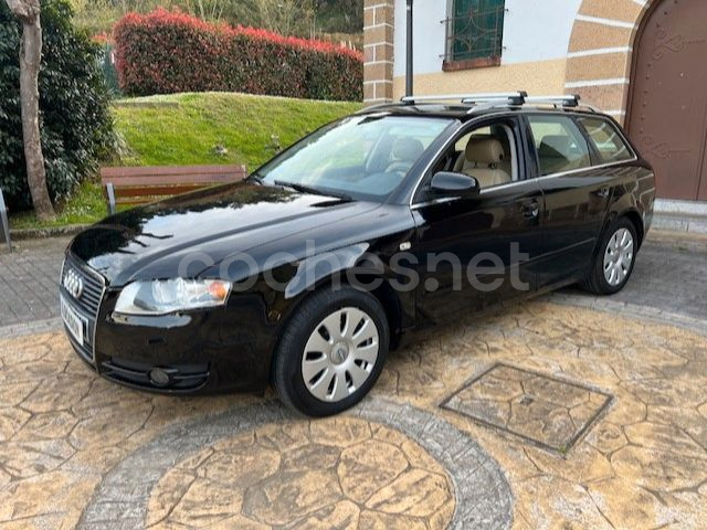 AUDI A4 Avant 2.0