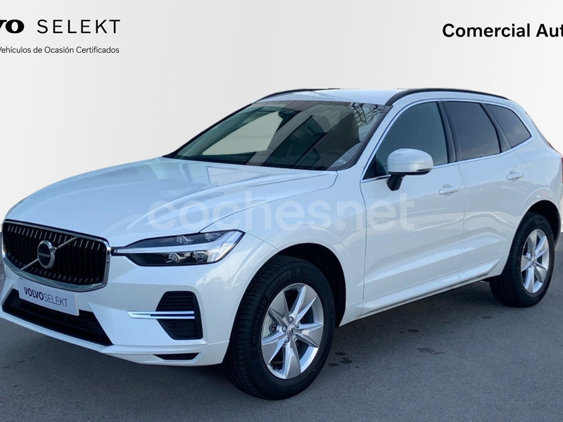 VOLVO XC60 2.0 B4 D AWD Core Auto 5p.