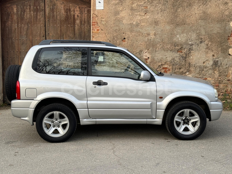 SUZUKI Grand Vitara 2.0 Gasolina DLX 3p.