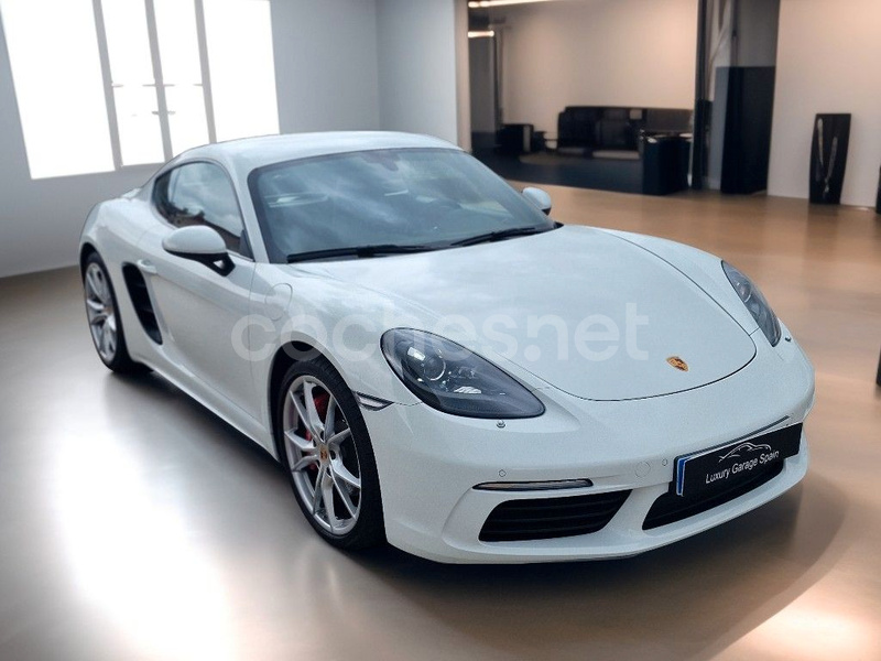 PORSCHE 718 Cayman S