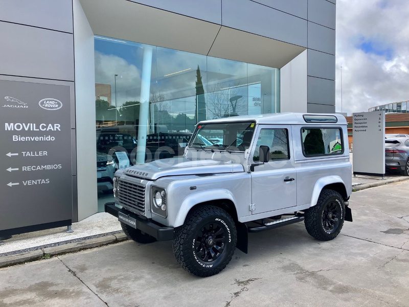 LAND-ROVER Defender 90 SW SE 3p.