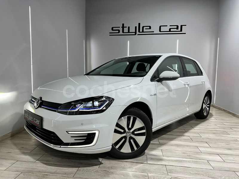 VOLKSWAGEN Golf eGolf ePower 100 kW 136CV 5p.