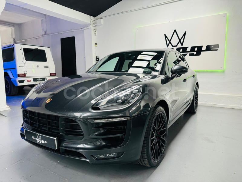 PORSCHE Macan GTS