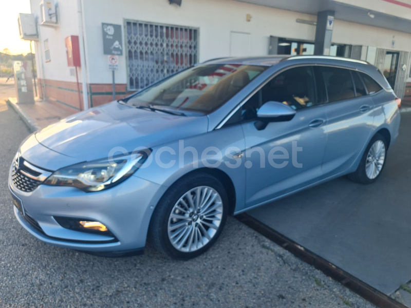 OPEL Astra 1.6 CDTi 136 CV Excellence Auto ST 5p.