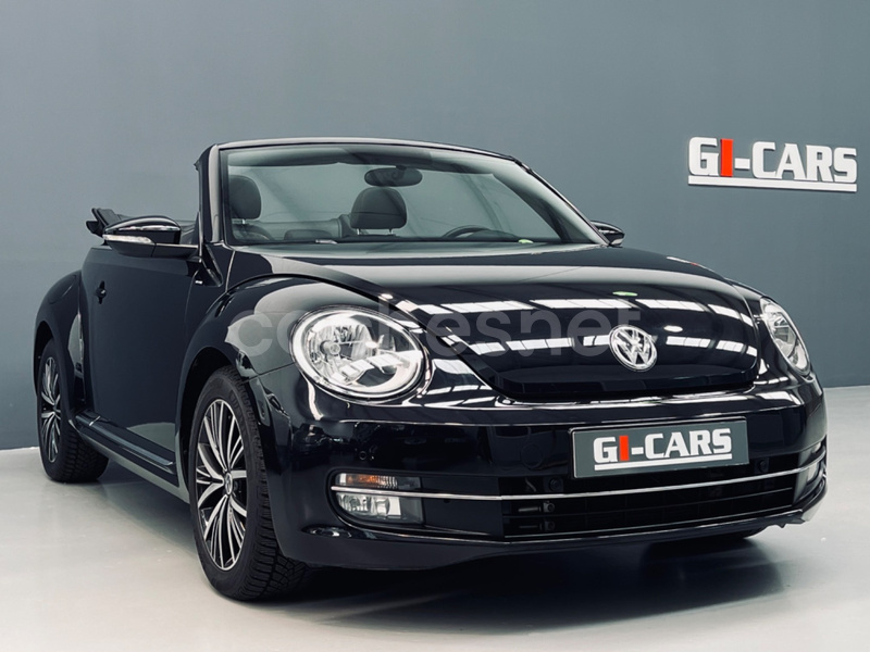 VOLKSWAGEN Beetle Cabrio Design 1.2 TSI 105CV BMT 2p.