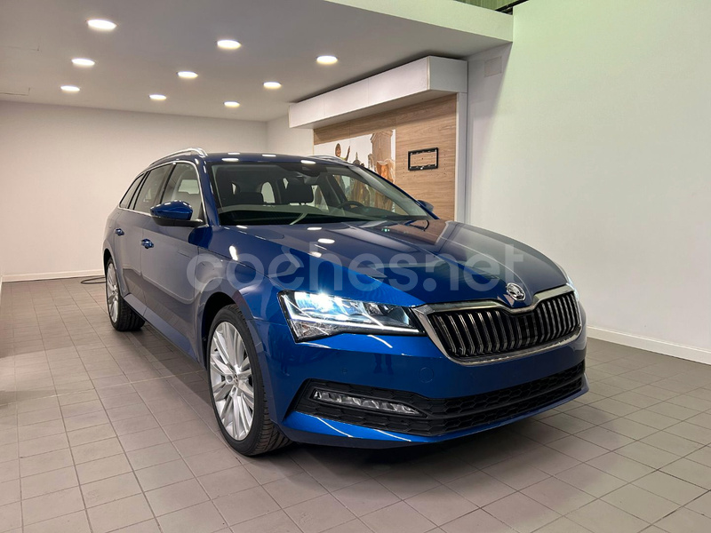 SKODA Superb Combi 2.0 TDI DSG Ambition