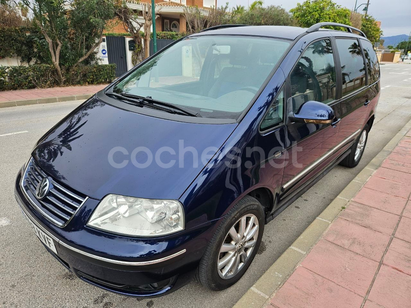 VOLKSWAGEN Sharan 1.9 TDI Advance Tiptronic