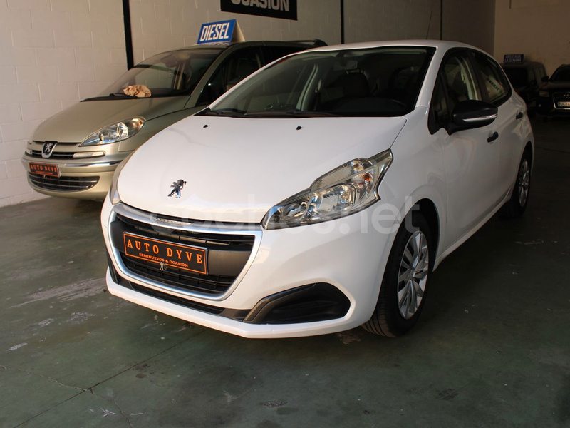 PEUGEOT 208 5P ACCESS 1.2L PureTech 60KW 82CV 5p.