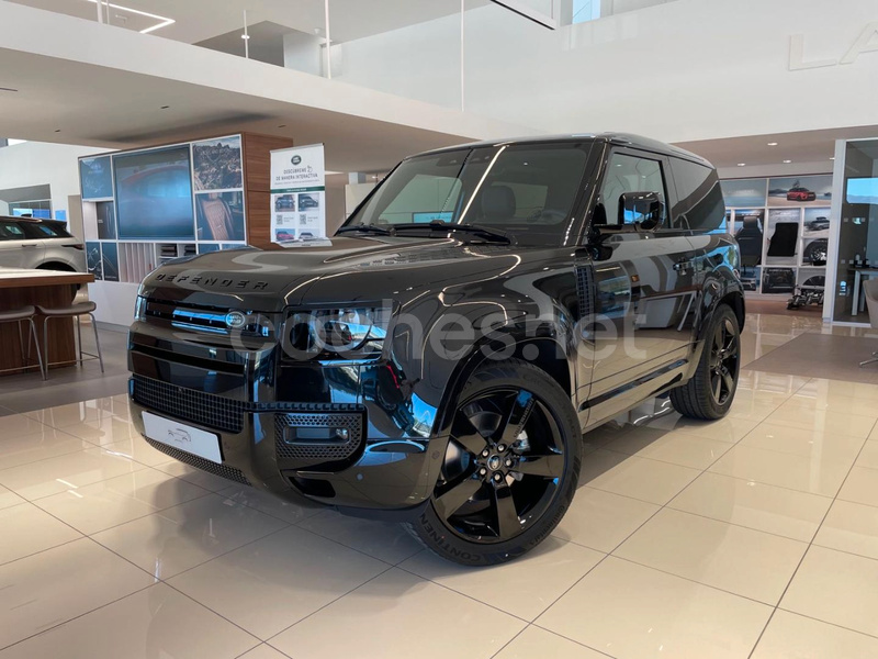 LAND-ROVER Defender 3.0D I6 250 XDynamic SE 90 AT 4WD MHEV