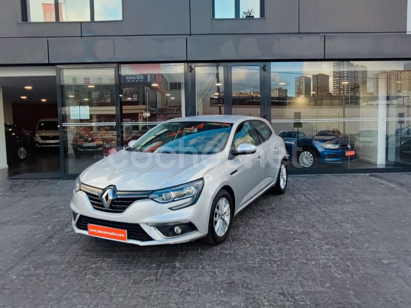 RENAULT Mégane TECH ROAD Energy TCe 97kW 130CV 5p.