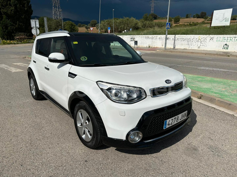 KIA Soul 1.6 CRDi 128CV Emotion Pack SUV 5p.