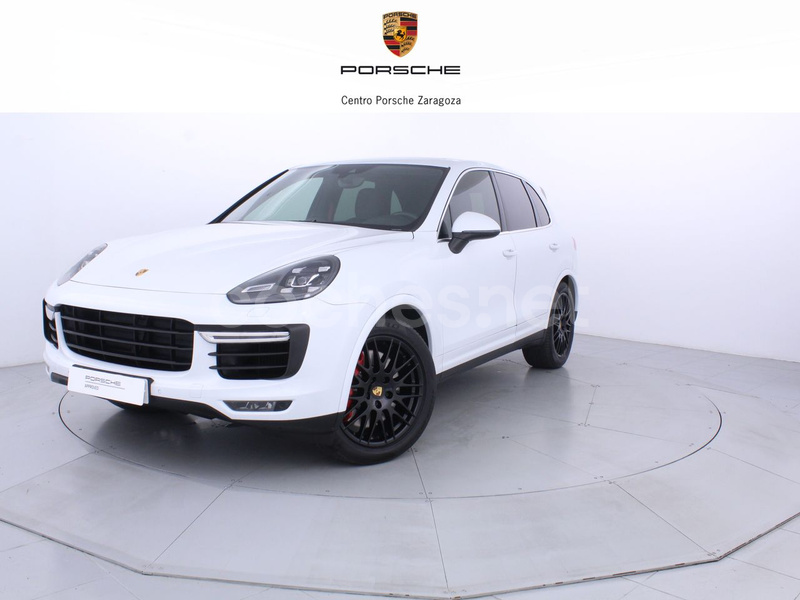 PORSCHE Cayenne Turbo