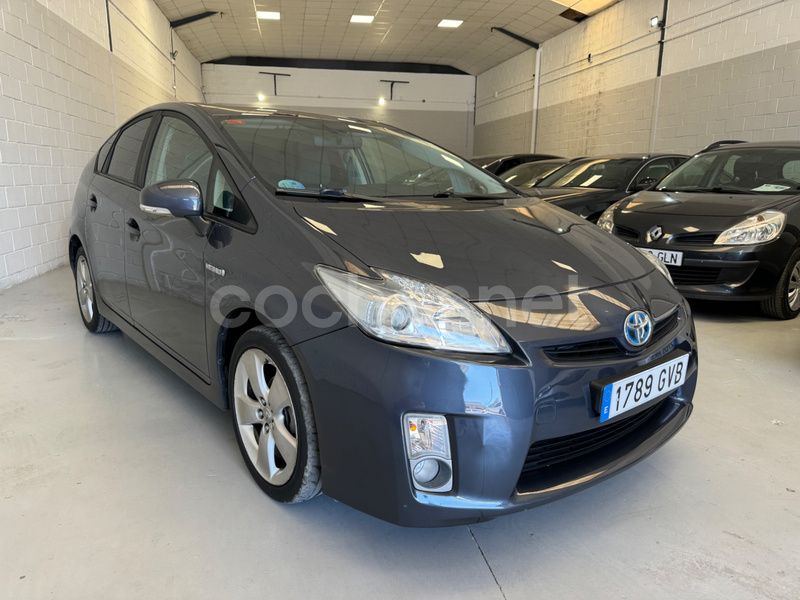 TOYOTA Prius 1.8 HSD ADVANCE 5p.