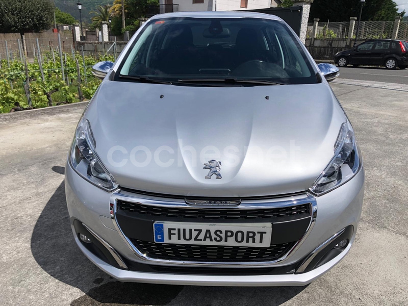 PEUGEOT 208 ALLURE 1.2L PureTech SS