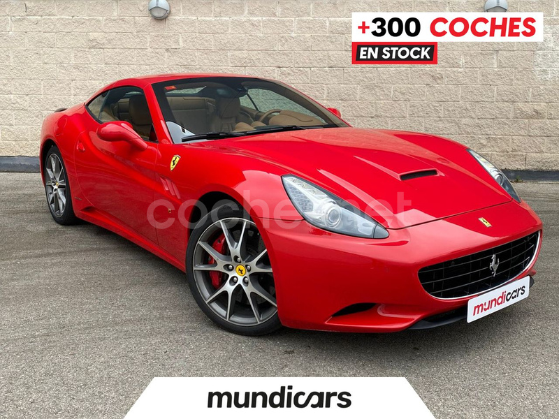 FERRARI California 4.3 V8 4 plazas 2p.