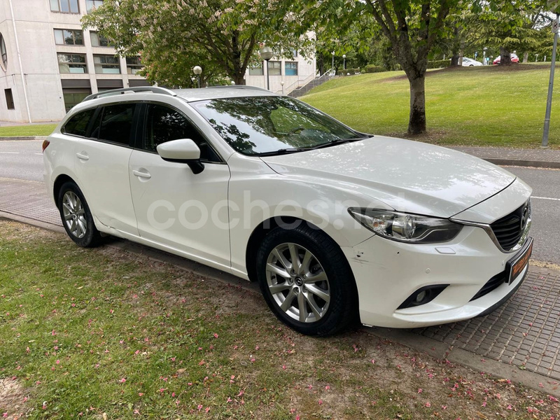 MAZDA Mazda6 2.2 DE AT Luxury