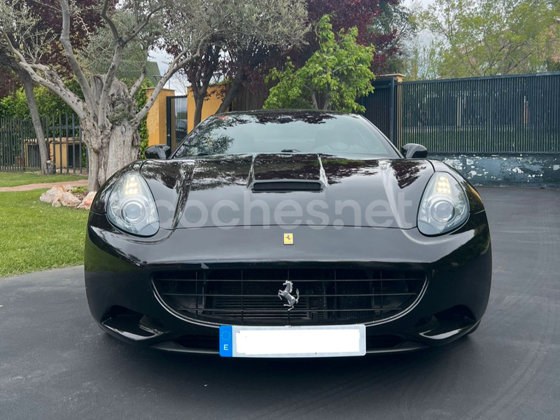 FERRARI California 4.3 V8 4 plazas