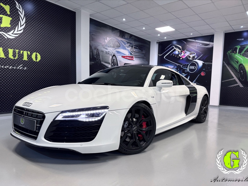 AUDI R8 5.2 FSI plus quattro S tronic 2p.