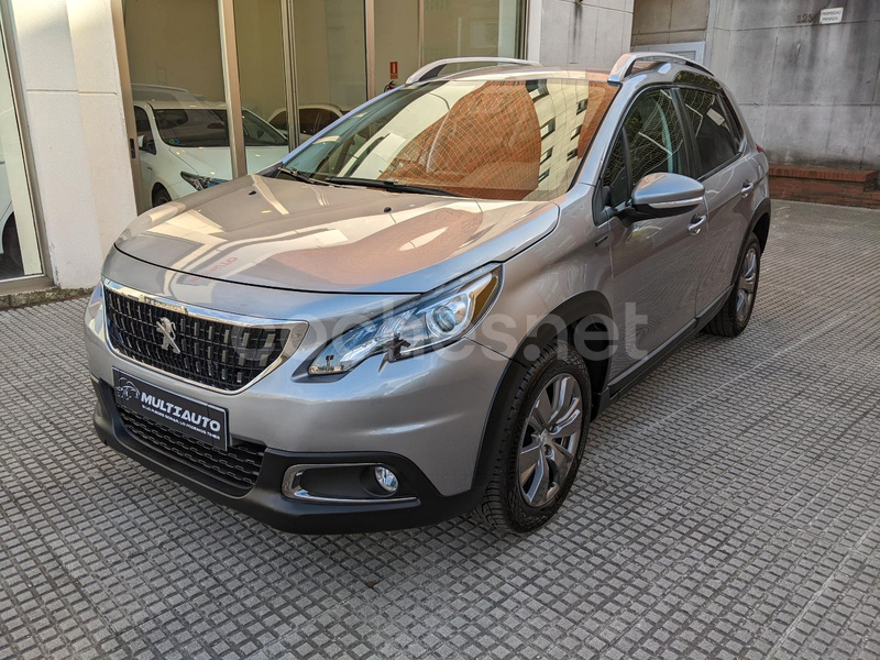 PEUGEOT 2008 Signature BlueHDi