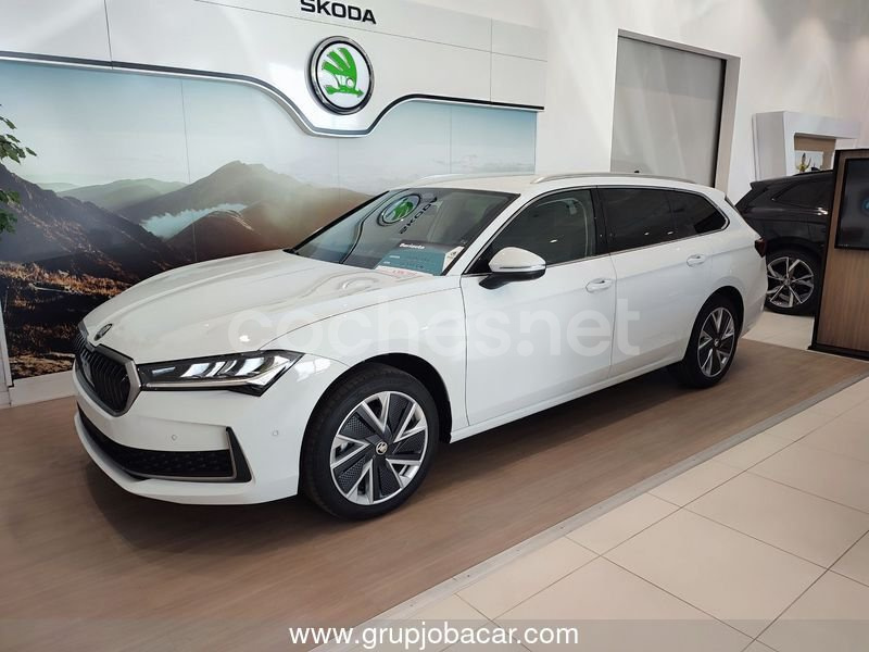 SKODA Superb Combi 1.5 TSI mHEV DSG Selection