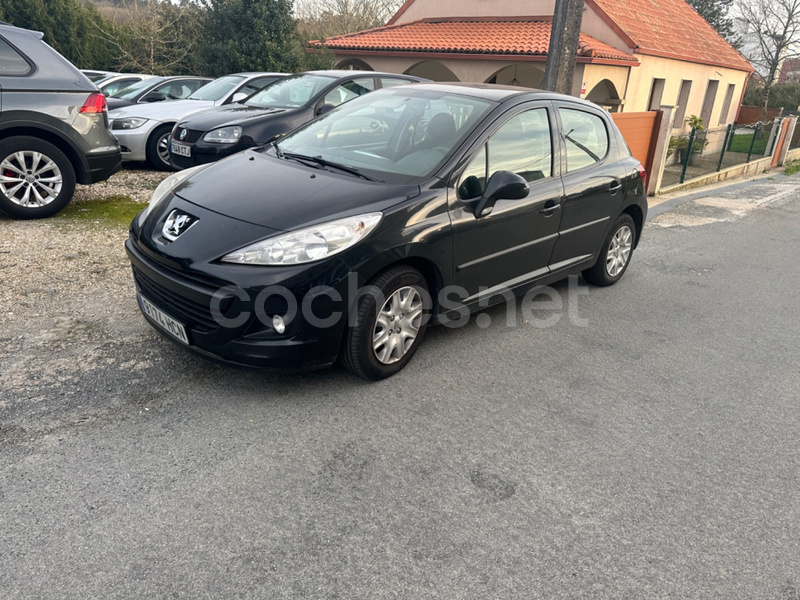 PEUGEOT 207 ACTIVE 1.4 HDI 70 FAP