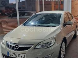 OPEL Astra 1.6 Cosmo 5p.