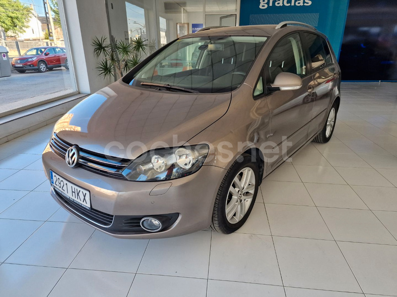 VOLKSWAGEN Golf Plus 1.6 TDI 105cv DPF DSG Sport 5p.