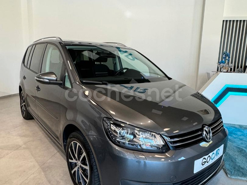 VOLKSWAGEN Touran Edition 1.6 TDI