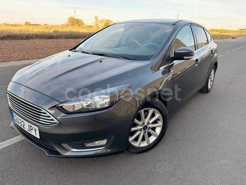 FORD Focus 1.5 Ecoboost ASS 150v Titanium