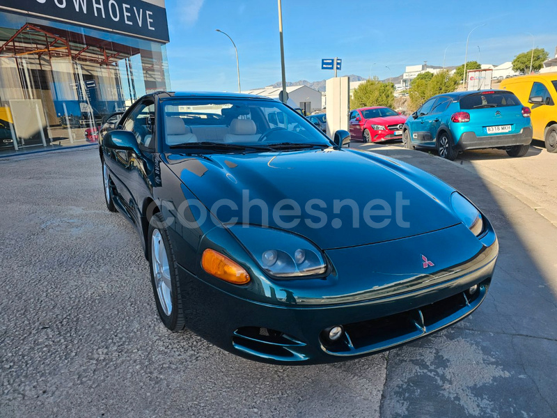 MITSUBISHI 3000 GT -