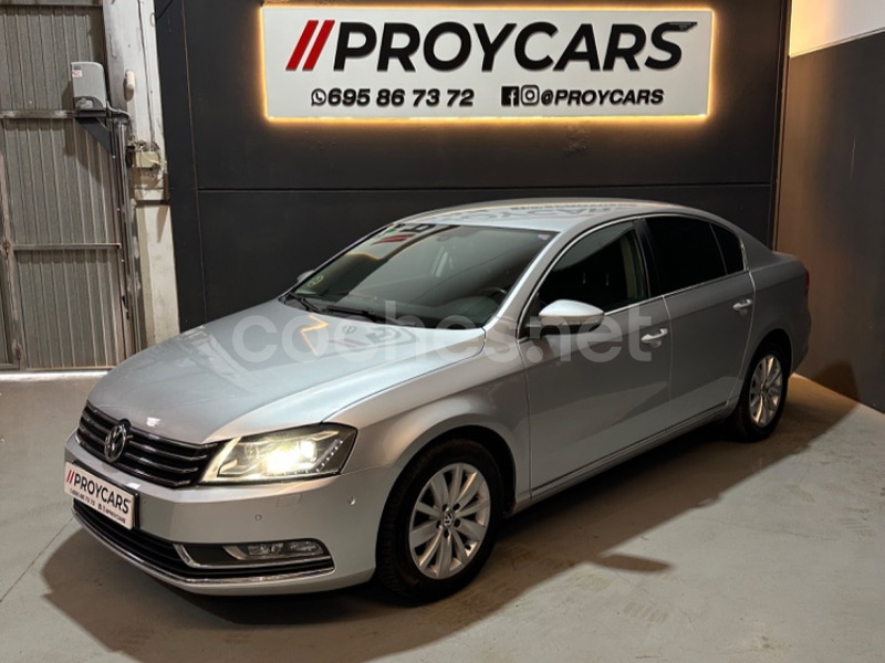 VOLKSWAGEN Passat 2.0 TDI 140 DSG Advance Bluemotion Tech 4p.