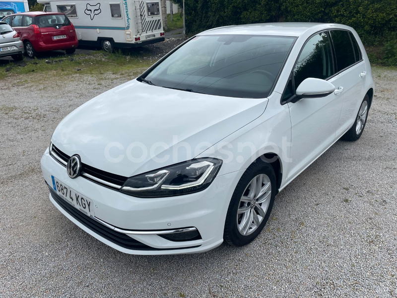 VOLKSWAGEN Golf Advance 1.6 TDI