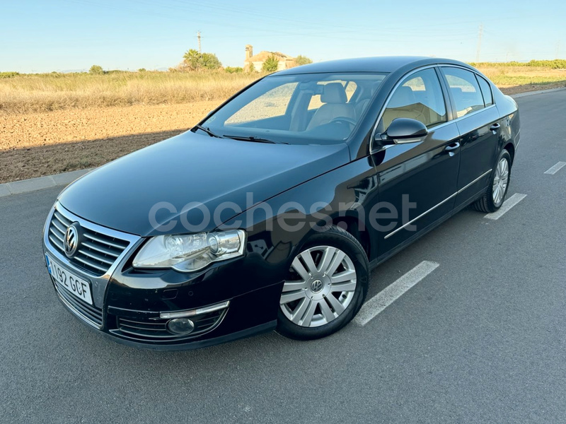 VOLKSWAGEN Passat 2.0 TDI Advance DSG