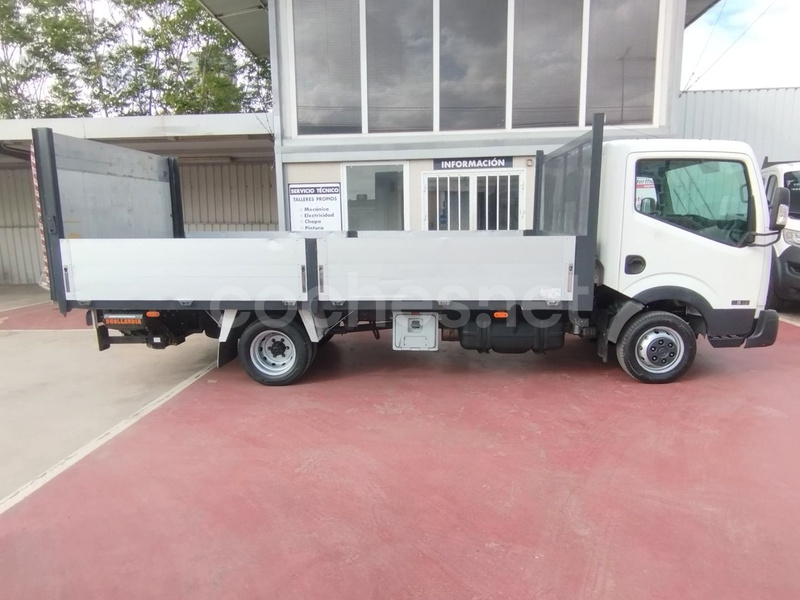 NISSAN NISSAN NT400 CAJA ABIERTA 4M +PUERTA ELEVADORA