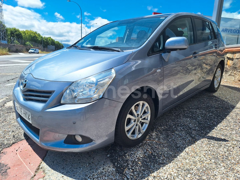 TOYOTA Verso 120D Active 7pl. 5p.