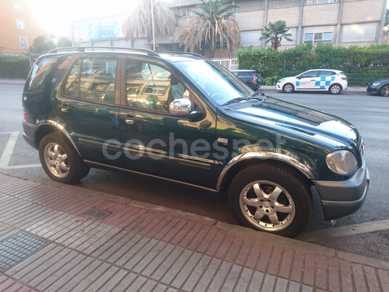 MERCEDES-BENZ Clase M ML 320 AUTO