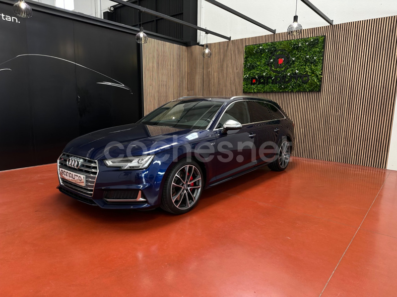 AUDI S4 Avant 3.0 TFSI quattro tiptronic 5p.