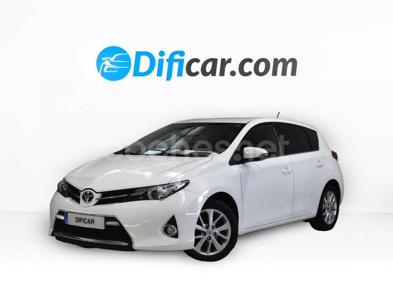 TOYOTA Auris 130 Active