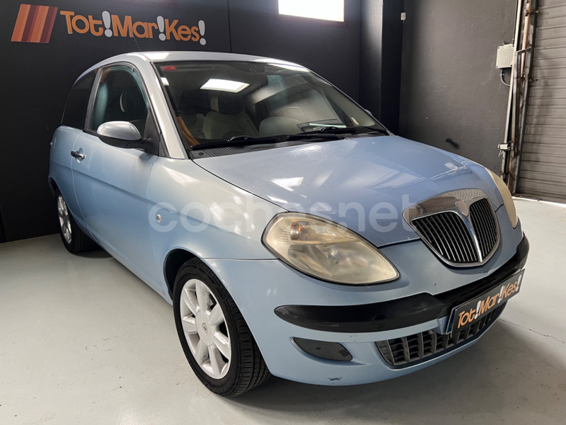 LANCIA Ypsilon 1.2 16v Argento 3p.