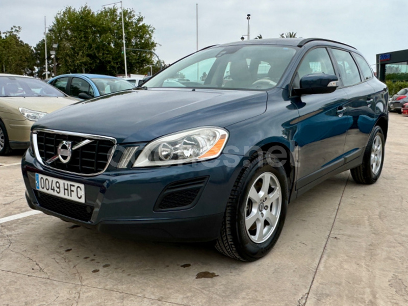 VOLVO XC60 2.4 D5 AWD Summum Auto