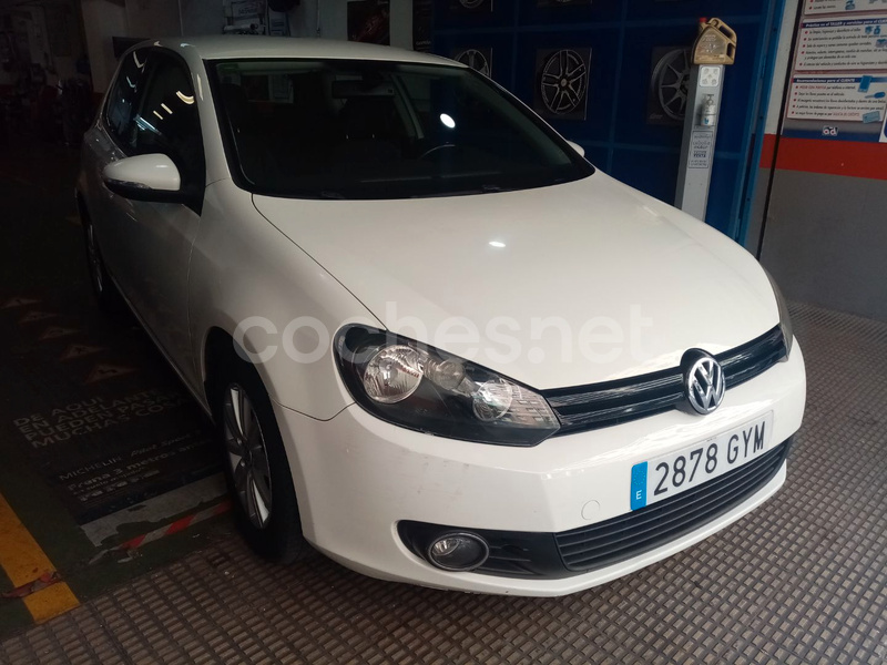 VOLKSWAGEN Golf VI 1.6 TDI BlueMotion
