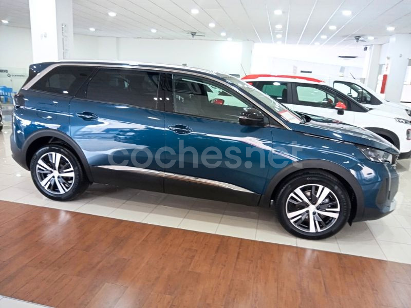 PEUGEOT 5008 1.5 BlueHDi SS Active Pack EAT8