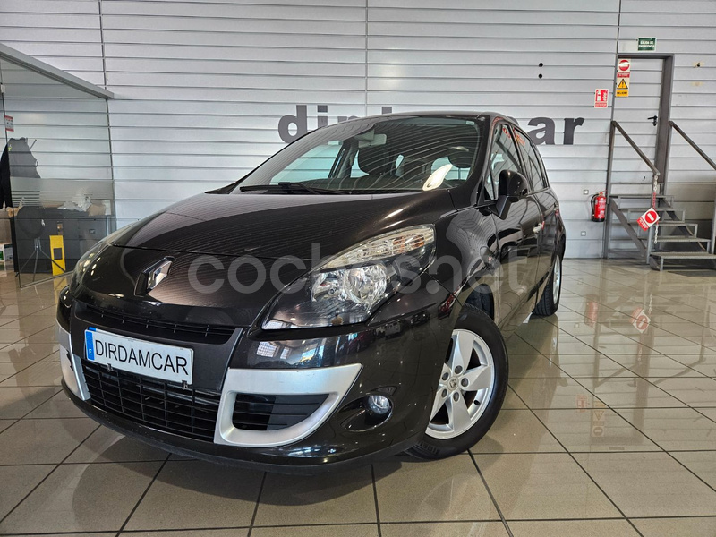 RENAULT Scénic Dynamique 1.9dCi 130cv 5p.