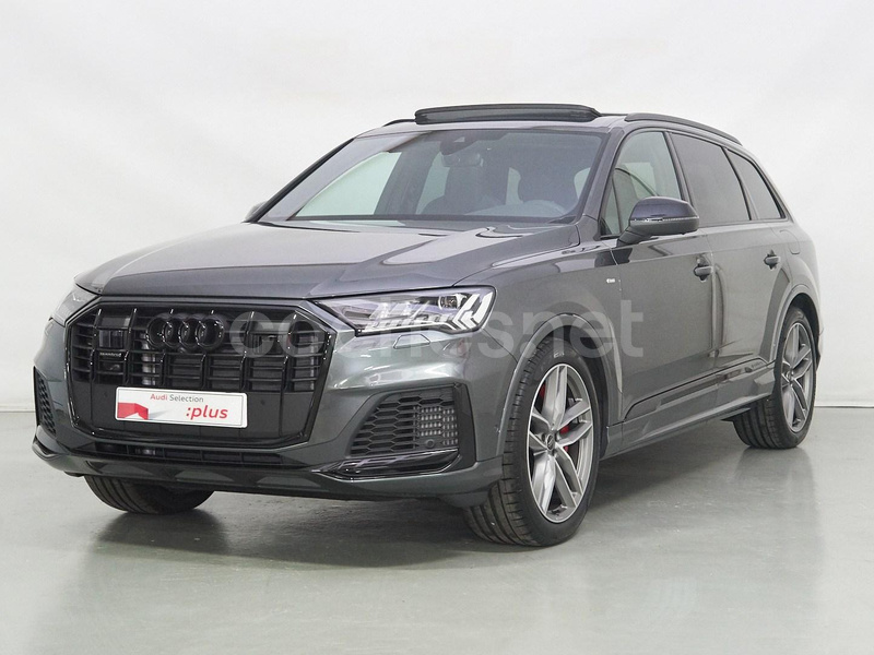 AUDI Q7 Black line plus 60 TFSIe quat tip